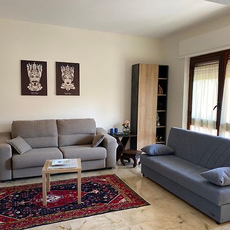 La Casa Di Gus Apartment Palermo Exterior photo